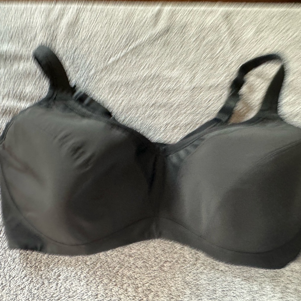 Torrid Active Underwire Black Full-Coverage Bra - image 1